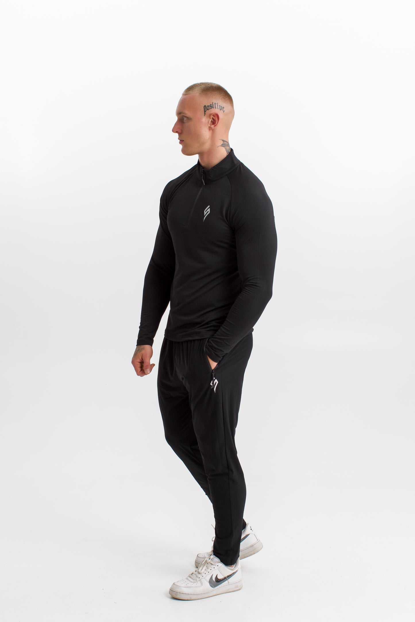 The Fusion Quarter-zip