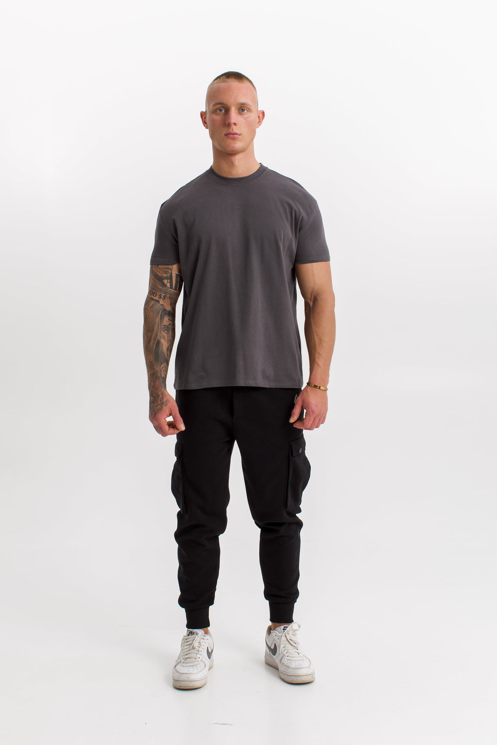 The Tailored Tee - Sigma - 